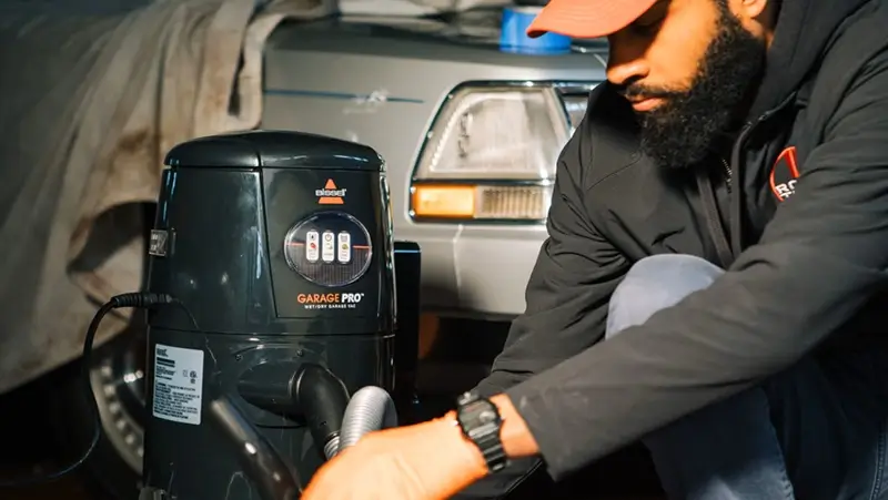 how to store shop vac in garage